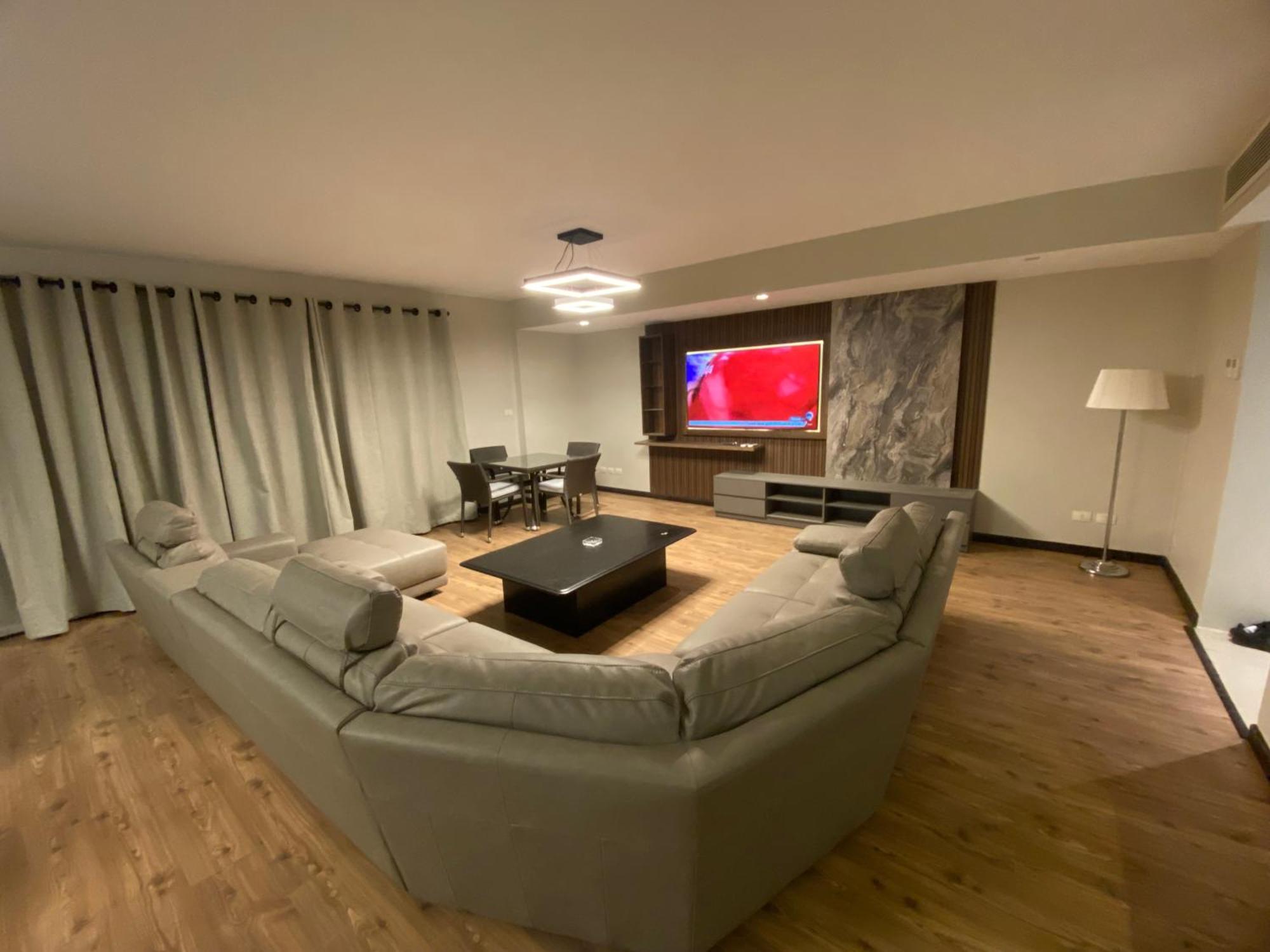 Apartamento Luxury 3Br Pool View Near Airport! El El Cairo Exterior foto
